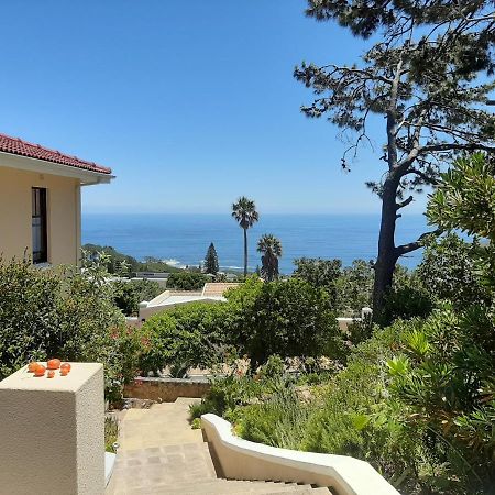 Room For 2 In Camps Bay Cape Town Exterior photo